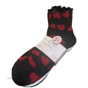 Willow & Ruby  Socks with Red Hearts 3 pack